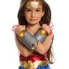 Rubie's Girl's DC Comics WW84 Wonder Woman Light Up Gauntlets, One Size -Rubies Shop 41m3OOXp2YL