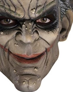 Batman Arkham City Three-Fourth Vinyl Joker Mask -Rubies Shop 51fygK4vCBL